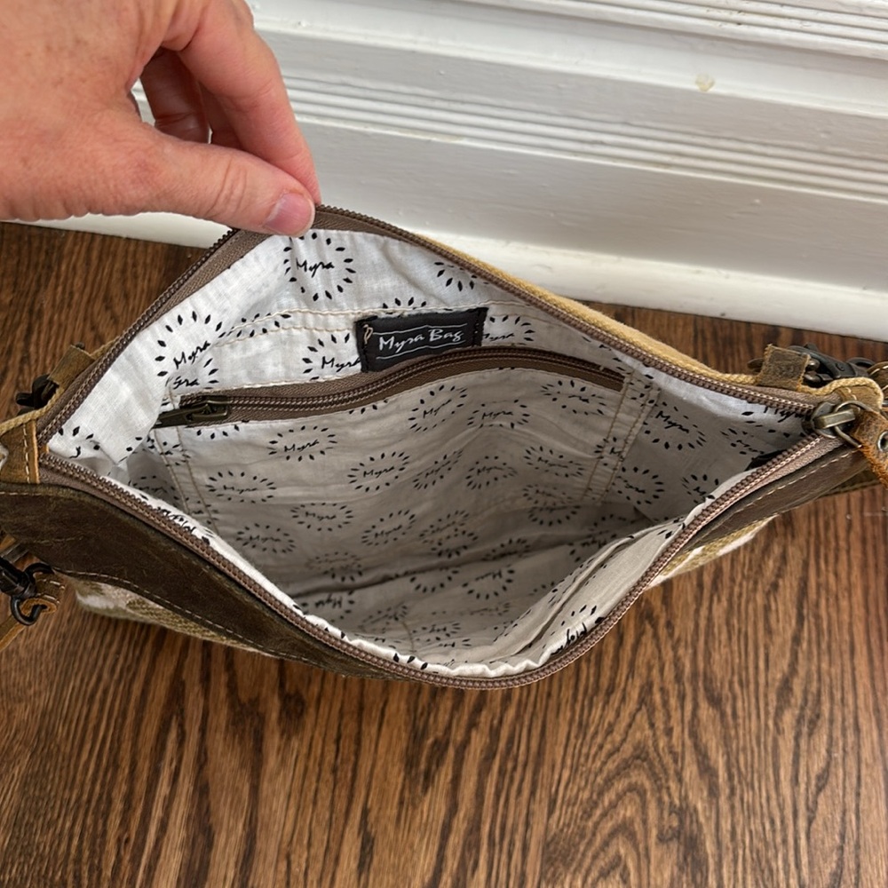 Myra Bag Leather Cotton Convertible Crossbody Wristlet Bag Purse Pockets - Picture 7 of 11